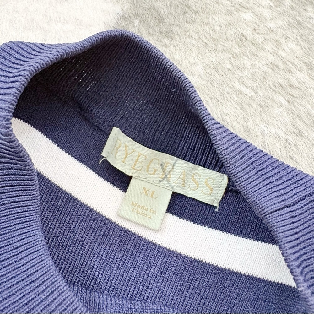 Ryegrass Striped Mock Neck Top - Picture 5 of 11